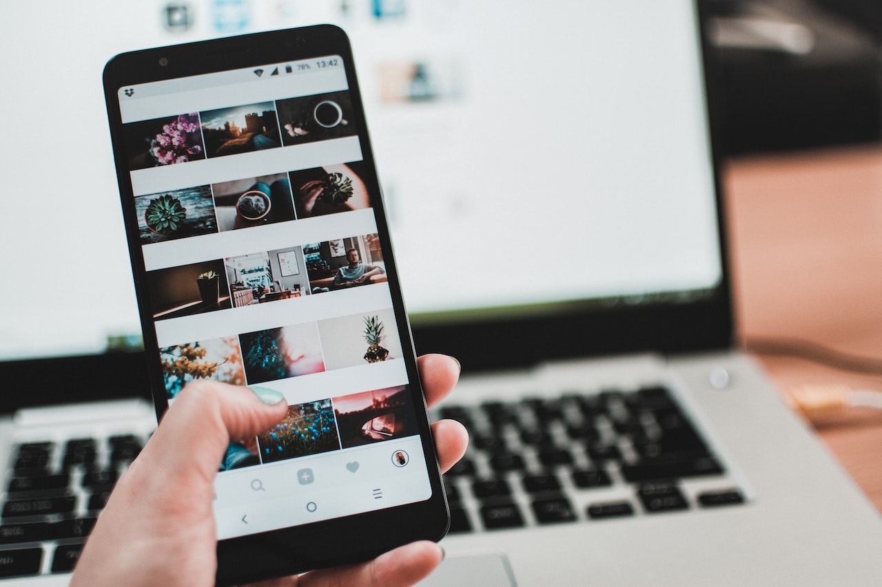 gestione account instagram aziendale