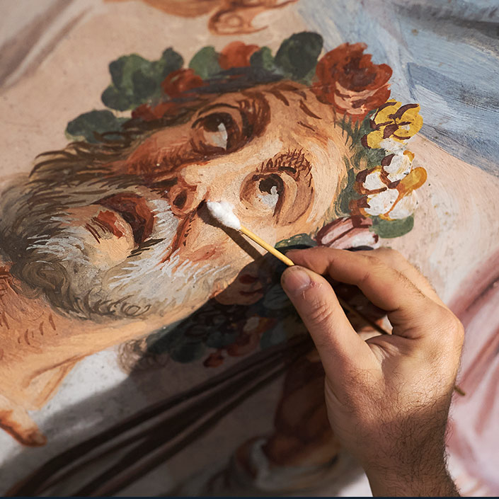 affresco in fase di restauro