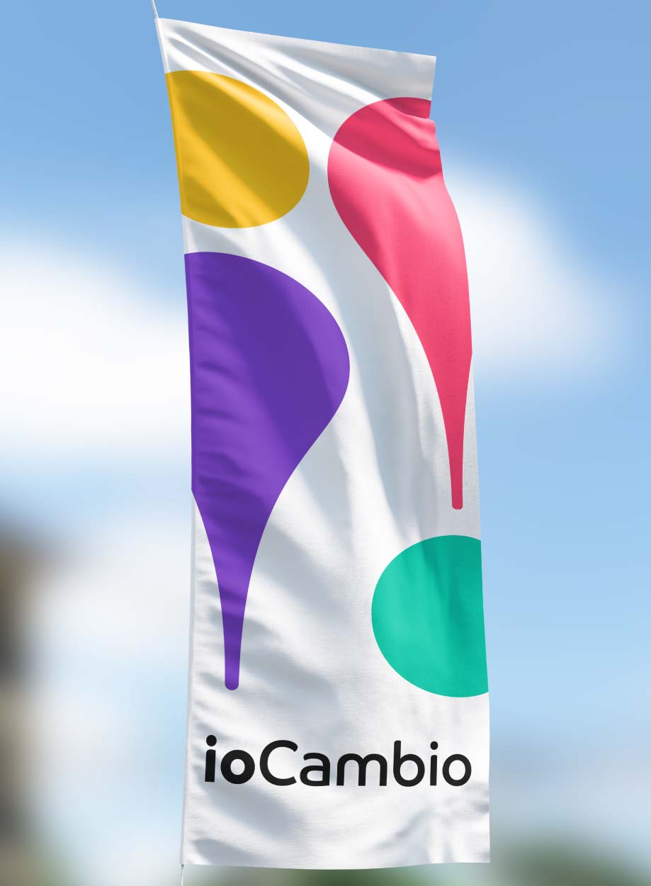 applicazione simbolo e logo io cambio su bandiera