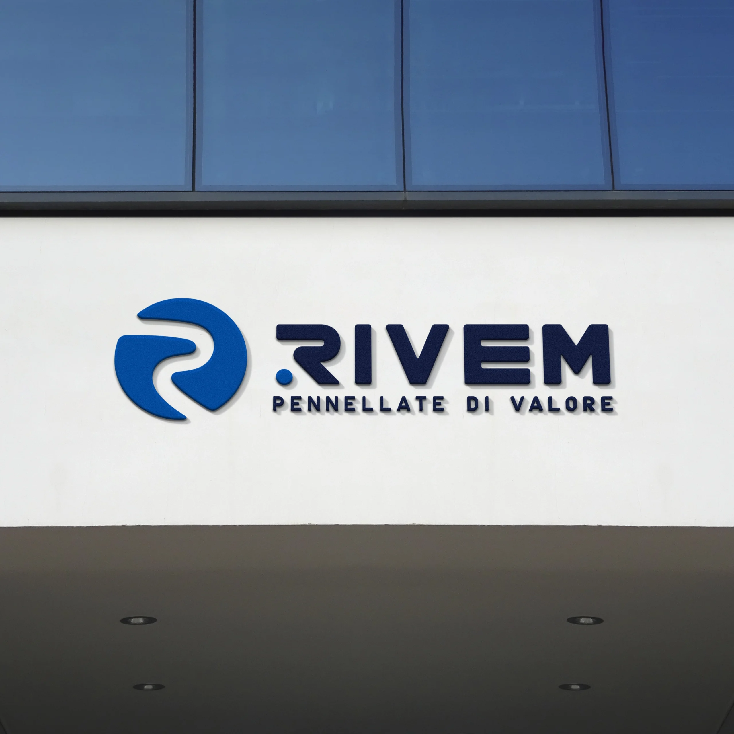 logotipo sulla facciata dell'azienda Rivem